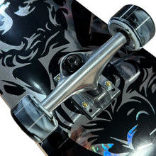 Cargar imagen en el visor de la galería, Patineta PRAXIS grecas (envio y llave gratis).