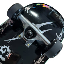 Cargar imagen en el visor de la galería, Patineta GIRO plata (envio y llave gratis)