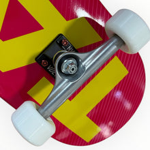 Cargar imagen en el visor de la galería, Patineta TACO logo pues pink (llave + envio gratis).