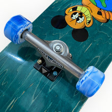 Cargar imagen en el visor de la galería, Patineta GLITCH ratón (llave + envio gratis).