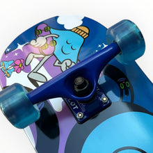Cargar imagen en el visor de la galería, Patineta GLITCH Letras azul (llave + envio gratis)