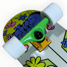 Cargar imagen en el visor de la galería, Patineta GLITCH champi 8 (llave + envio gratis).