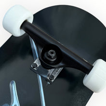 Cargar imagen en el visor de la galería, Patineta NASTY METALIC firma (llave + envio gratis)