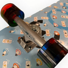 Cargar imagen en el visor de la galería, Patineta CORE pink salver (llave + envio gratis)