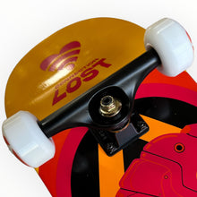 Cargar imagen en el visor de la galería, Patineta GLITCH Lost (llave + envio gratis)