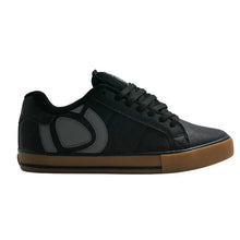 Cargar imagen en el visor de la galería, C1RCA 211 VULC BLACK/GREY/GUM
