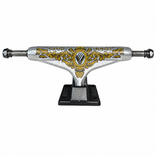 Cargar imagen en el visor de la galería, Truck SHIVER Borges plata negro 149mm (ideal tabla 8.2 a 8.5)
