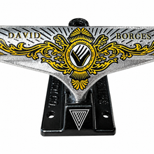 Cargar imagen en el visor de la galería, Truck SHIVER Borges plata negro 149mm (ideal tabla 8.2 a 8.5)
