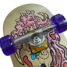 Cargar imagen en el visor de la galería, Patineta GLITCH  gold (envio y llave gratis)
