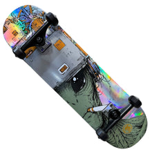 Cargar imagen en el visor de la galería, Patineta TOOL alien 2 (envio + llave GRATIS) OFERTA DEL MES.
