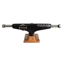 Cargar imagen en el visor de la galería, Truck VULCAN titanium MAS LIJERO.
