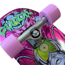 Cargar imagen en el visor de la galería, Patineta GLITCH  robot 4 (llave + envio gratis)
