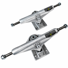 Cargar imagen en el visor de la galería, Truck SHIVER pale plata 149mm (ideal tabla 8.2 a 8.5)
