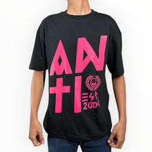 Cargar imagen en el visor de la galería, playera ANTIFASHION  big font blk (oversized)
