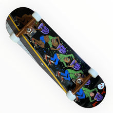 Cargar imagen en el visor de la galería, Patineta DEADWISH lobo (llave + envio gratis)
