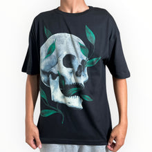 Cargar imagen en el visor de la galería, playera ANTIFASHION laureles (oversized)
