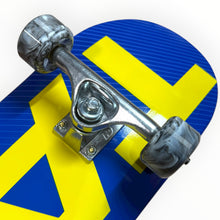 Cargar imagen en el visor de la galería, Patineta TACO letrs (llave + envio gratis)
