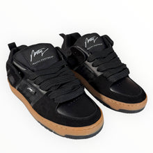 Cargar imagen en el visor de la galería, Nasty Gang negro goma
