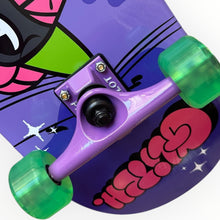 Cargar imagen en el visor de la galería, Patineta GLITCH palomo 6 (llave + envio gratis)
