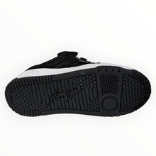 Cargar imagen en el visor de la galería, Nasty Gang negro blanco
