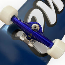 Cargar imagen en el visor de la galería, Patineta BLIND logo blue (llave + envio gratis).
