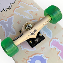 Cargar imagen en el visor de la galería, Patineta TOXINA creepybubu 5 (llave + envio gratis)
