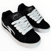 Cargar imagen en el visor de la galería, Nasty ghetto negro blanco
