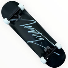 Cargar imagen en el visor de la galería, Patineta NASTY METALIC firma (llave + envio gratis)

