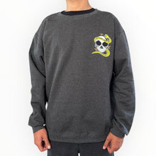 Cargar imagen en el visor de la galería, Sudadera LOKO7 snake crew neck black jaspe
