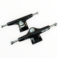Cargar imagen en el visor de la galería, Truck VULCAN blk
