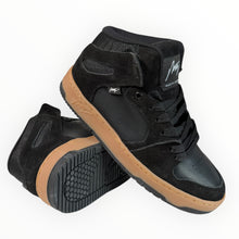 Cargar imagen en el visor de la galería, Nasty Dirty negro goma
