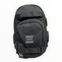 Cargar imagen en el visor de la galería, Mochila CORE porta skate blk.
