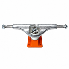 Cargar imagen en el visor de la galería, Truck SHIVER  team hollow naranja 149mm (ideal tabla 8.2 a 8.5)

